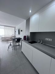 Miete Appartement  Plaza playa paraíso 1. Estudio totalmente reformado en aguadulce sur – alquiler de sept