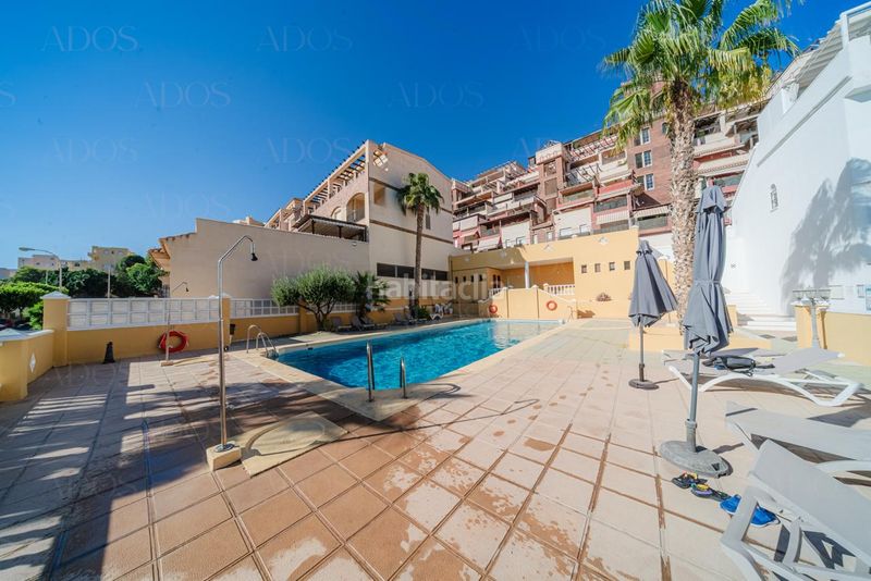 Foto ed505ebc-1506-4652-a87a-289f69a5820a. Casa adossada amb aparcament piscina a Aguadulce Norte Roquetas de Mar