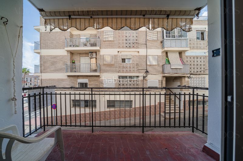Foto 19f4a00f-39a1-4d1a-b051-19ec16896d7f. Appartement dans calle doctor fleming 10 dans Centro Salobreña