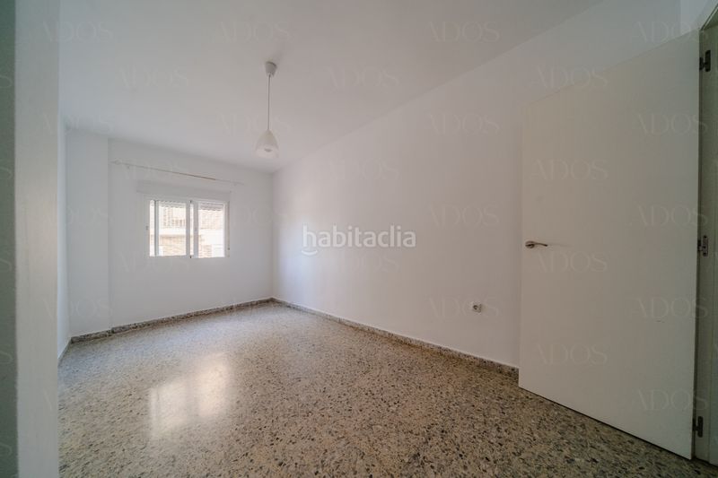 Foto 34c6c5ec-0e7e-4de2-87ca-c2ddbfae347e. Appartement dans calle doctor fleming 10 dans Centro Salobreña