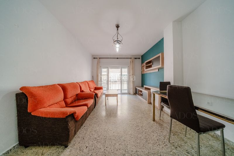 Foto 40bf400c-5a96-4e10-8cbf-7f82eb366ca1. Appartement dans calle doctor fleming 10 dans Centro Salobreña