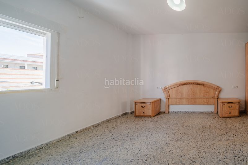 Foto c4f5d3db-7903-4bbe-80c6-161753e2a754. Appartement dans calle doctor fleming 10 dans Centro Salobreña