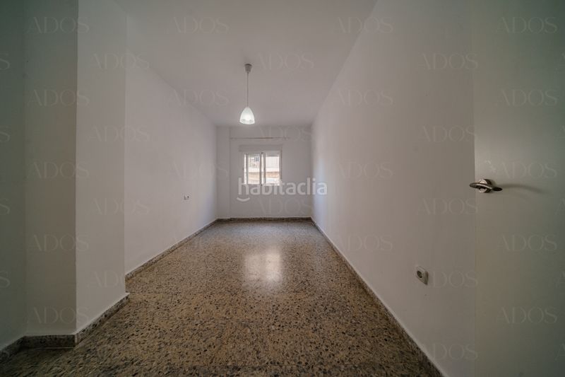 Foto fe46c6de-4e7a-4cb4-be6a-61e780dbcb9b. Appartement dans calle doctor fleming 10 dans Centro Salobreña