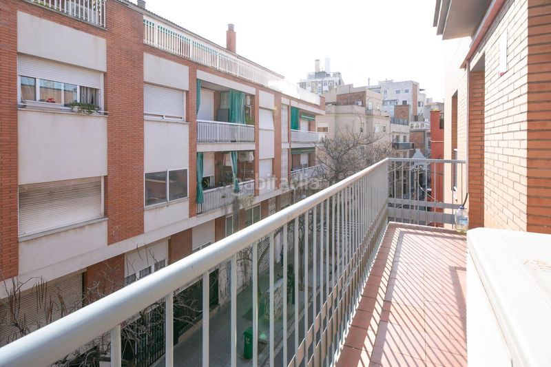 Foto 714ead67-aad5-4961-b92a-2b1b9d967716. Pis a Guinardó Barcelona