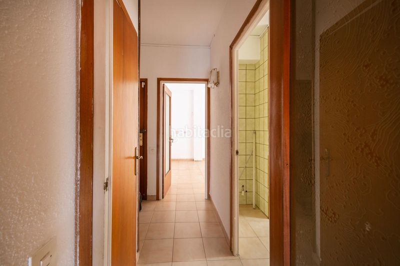 Foto a1a3f956-fa60-4e6d-8662-7bd1a90c16b9. Pis a Guinardó Barcelona