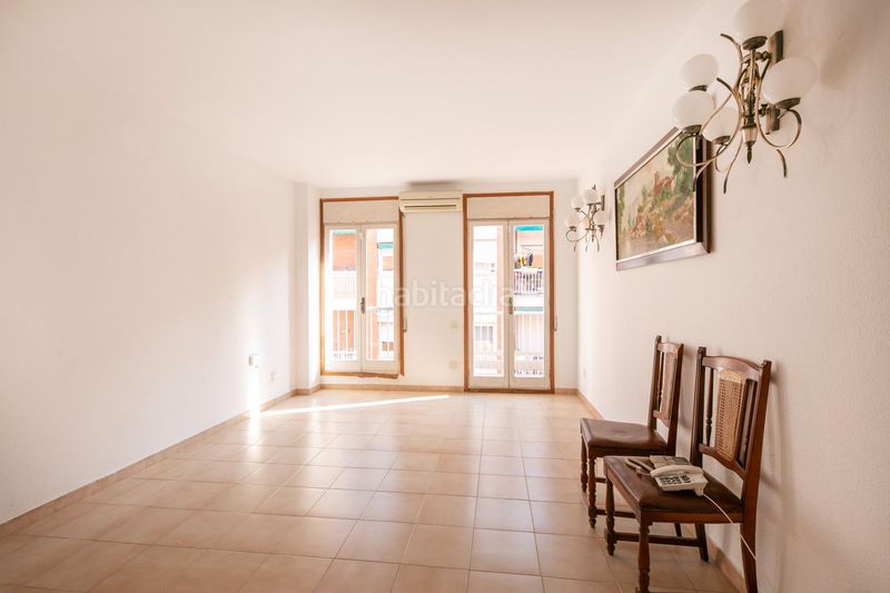 Foto f00715ac-95a4-4559-aa35-47468e5a0559. Pis a Guinardó Barcelona