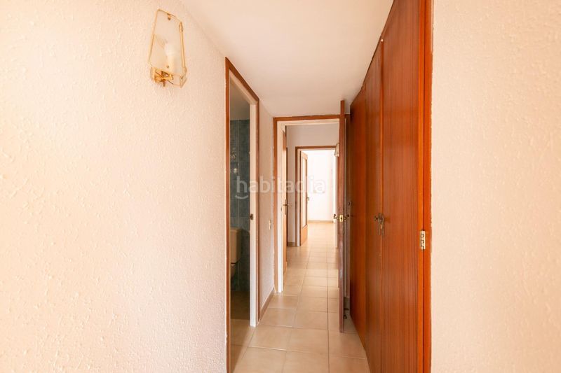 Foto fbb5a91d-5d88-4adb-8e16-f3aec48d2197. Pis a Guinardó Barcelona