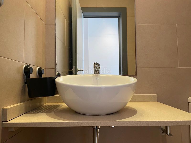 Foto f7cb0673-193c-4a17-bcb3-6e552405973d. Pis amb calefacció a Vila de Gràcia Barcelona