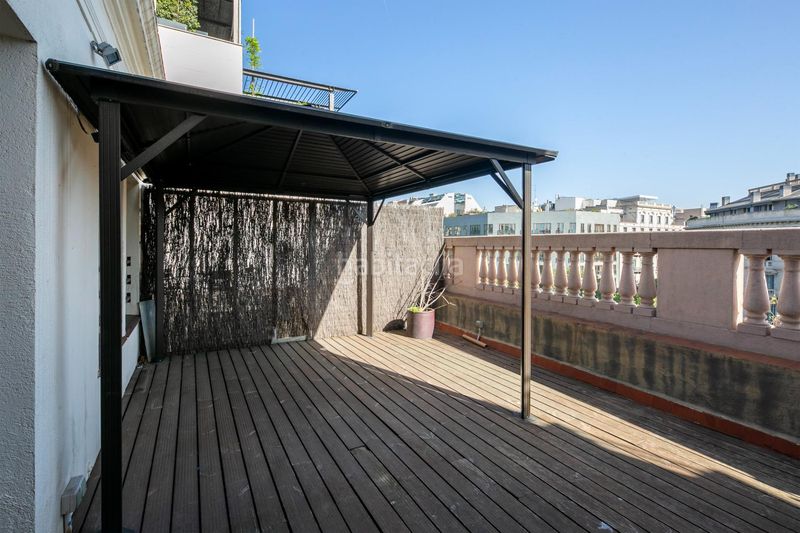 Foto 3c024bfc-4aac-4b0e-92fe-f844d9899380. Lloguer àtic a Dreta de l´Eixample Barcelona