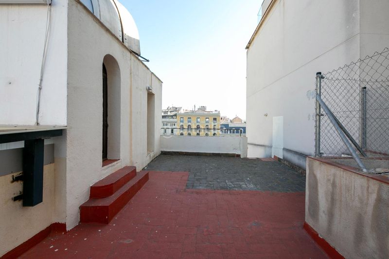 Foto 40db92a7-bdb1-4e6a-9675-047d4a5fe090. Lloguer àtic a Dreta de l´Eixample Barcelona