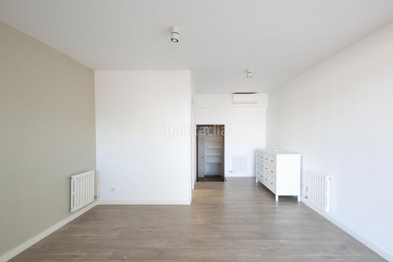 Foto 512f6b30-4cff-4461-845f-248df917098b. Lloguer àtic a Dreta de l´Eixample Barcelona