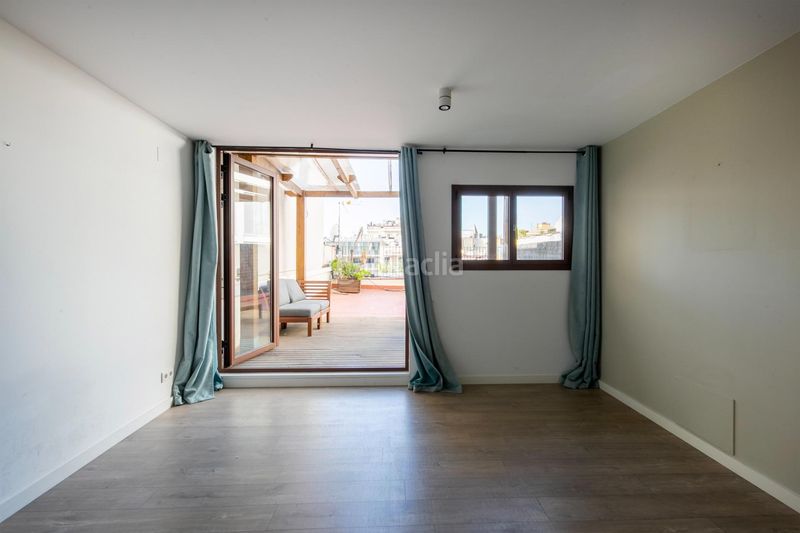 Foto ad3a03f5-a655-4fea-b96b-195c27176b12. Miete dachwohnung in Dreta de l´Eixample Barcelona