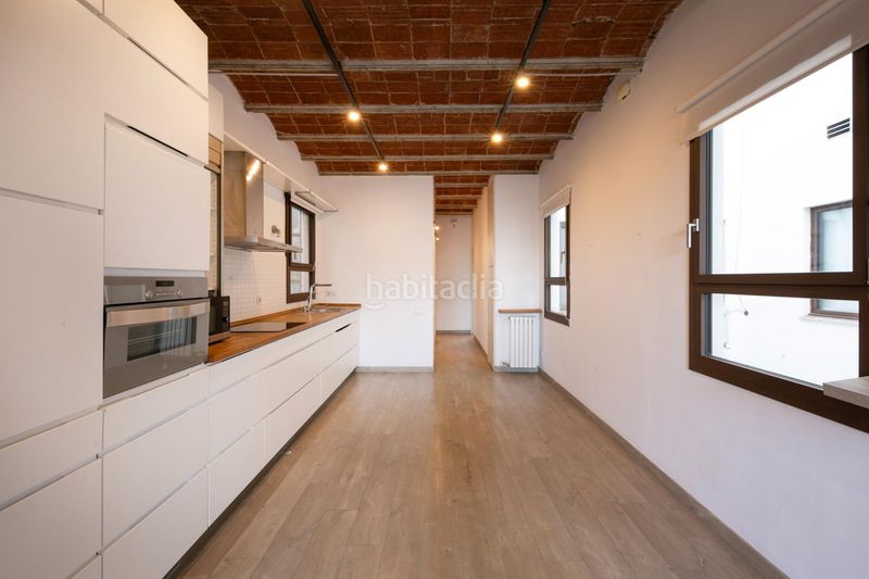 Foto f807c87e-b1dd-41af-9a9a-9e783b5e8ae7. Miete dachwohnung in Dreta de l´Eixample Barcelona