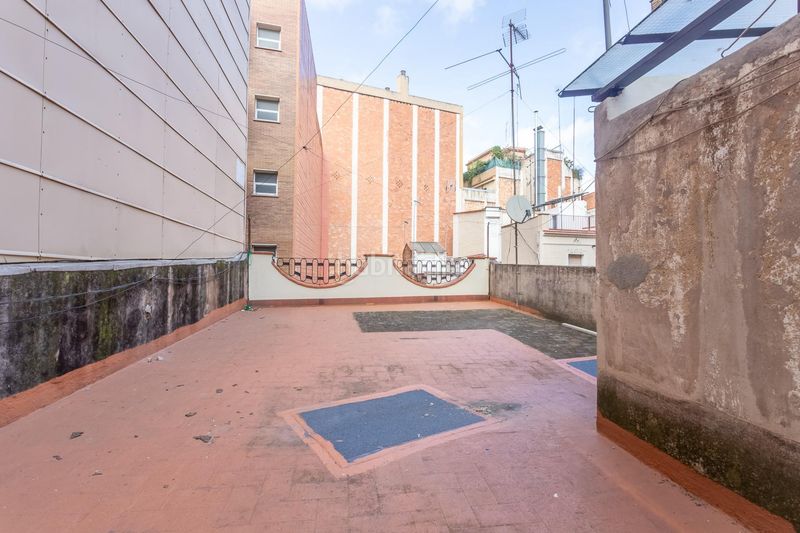 Foto 20d00bfc-6f97-48ae-a425-6eb6ef57e765. Pis a Sants-Badal Barcelona