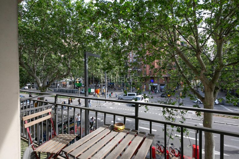 Foto 055526ad-6ee2-4124-b85f-5a10feba9cfa. Pis a Sant Antoni Barcelona