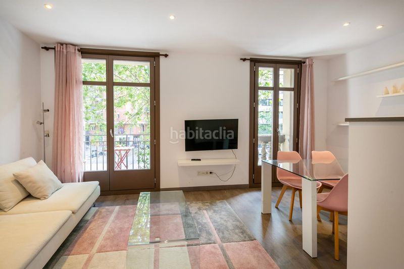 Foto b2b0dc86-007e-4519-942e-017281f14ae2. Pis a Sant Antoni Barcelona