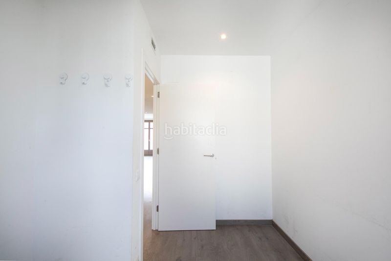 Foto cde22586-8bfa-4d74-bc96-39433daa6f18. Pis a Sant Antoni Barcelona