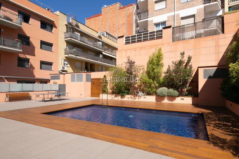 Foto 0c433ffd-4c08-4d8a-8865-f4604c783a37. Duplex con piscina in El Camp d´en Grassot i Gràcia Nova Barcelona
