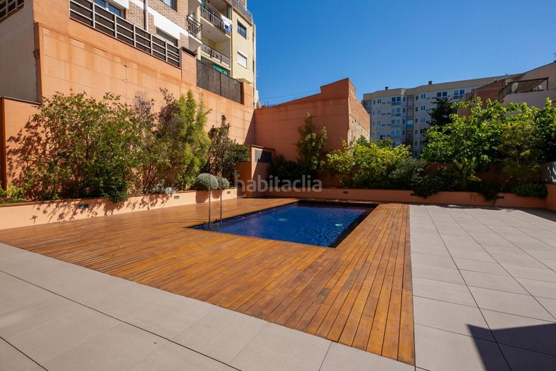 Foto 69fe71af-7cd5-4d47-8455-99f1524390de. Duplex con piscina in El Camp d´en Grassot i Gràcia Nova Barcelona
