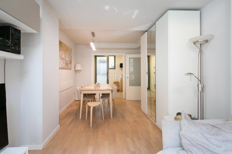 Foto b2e07365-83a4-421d-8695-27b7ae52f295. Duplex con piscina in El Camp d´en Grassot i Gràcia Nova Barcelona