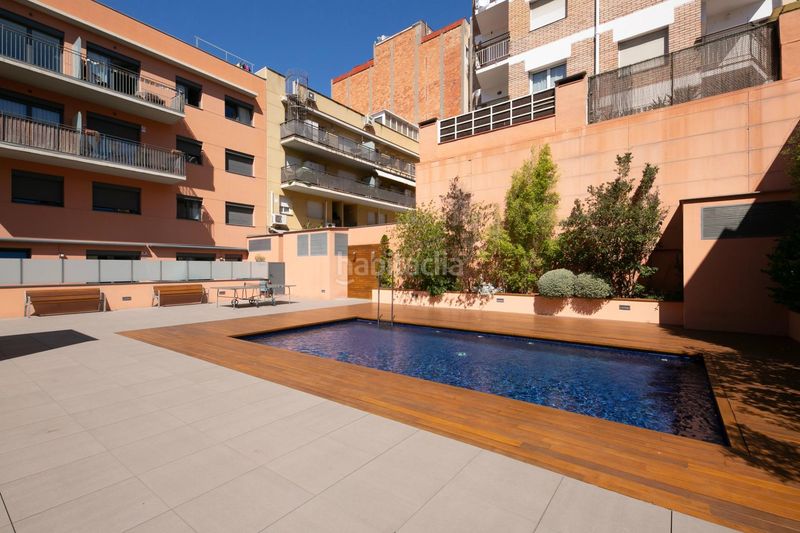 Foto b76c0ec9-c870-47f6-b293-e7a80be91a71. Duplex con piscina in El Camp d´en Grassot i Gràcia Nova Barcelona