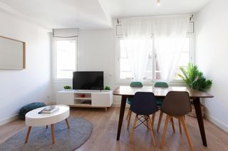 Rent Flat  Ronda ronda general mitre. Piso temporal en alquiler en sant gervasila bonanova