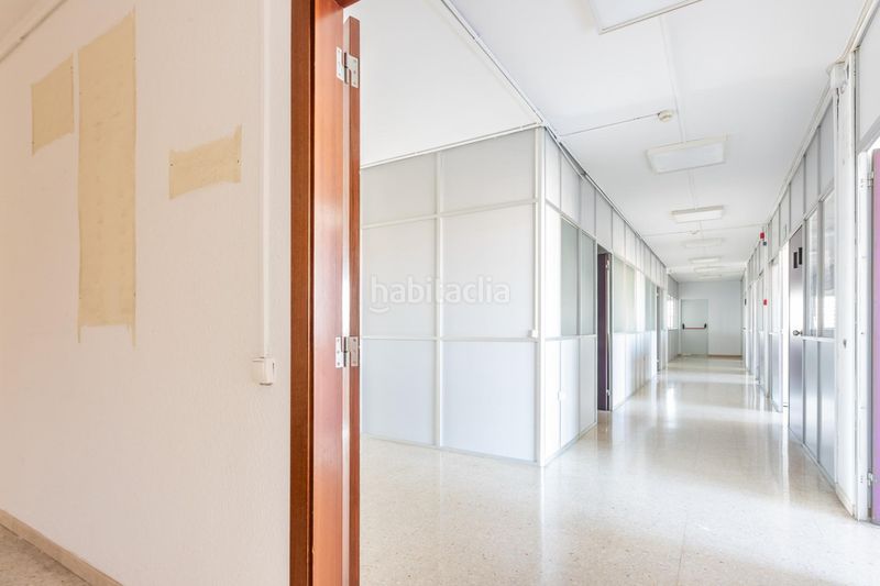 Foto a8648071-9ea9-4013-a039-bcbc24fa80a6. Affitto ufficio in La Verneda - La Pau Barcelona