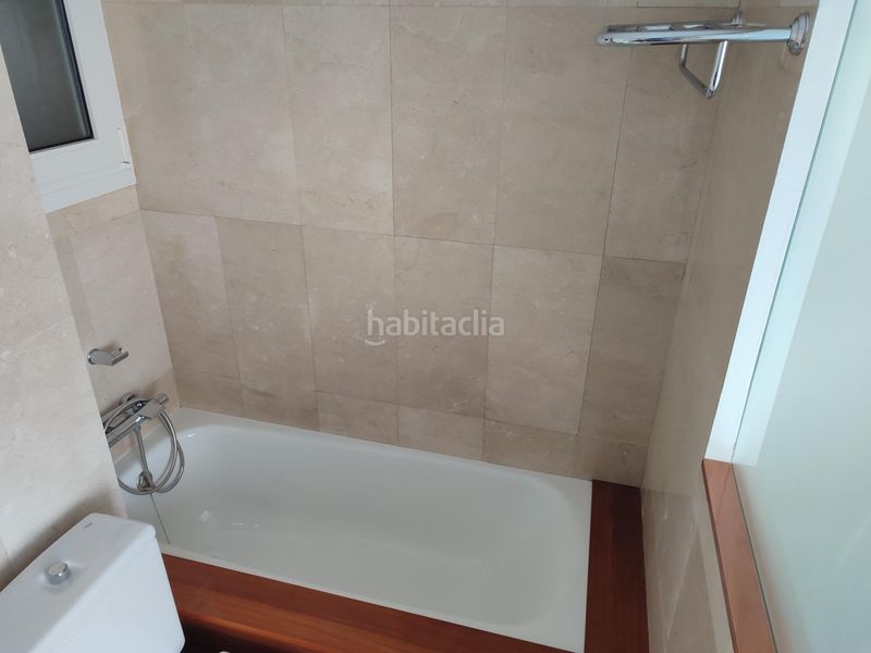 Foto dd52b5e0-5b2c-4a3e-88e3-71c0ee74ad8e. Lloguer pis amb piscina a Aiguadolç - Sant Sebastià Sitges