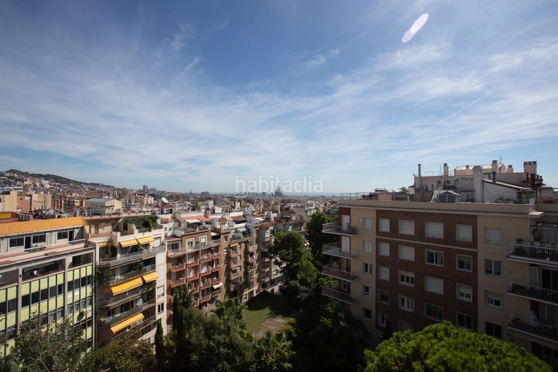 Foto 09642e26-63f1-4c33-95b3-5617a1ea41e6. Lloguer àtic amb calefacció aparcament a Sant Gervasi - Galvany Barcelona