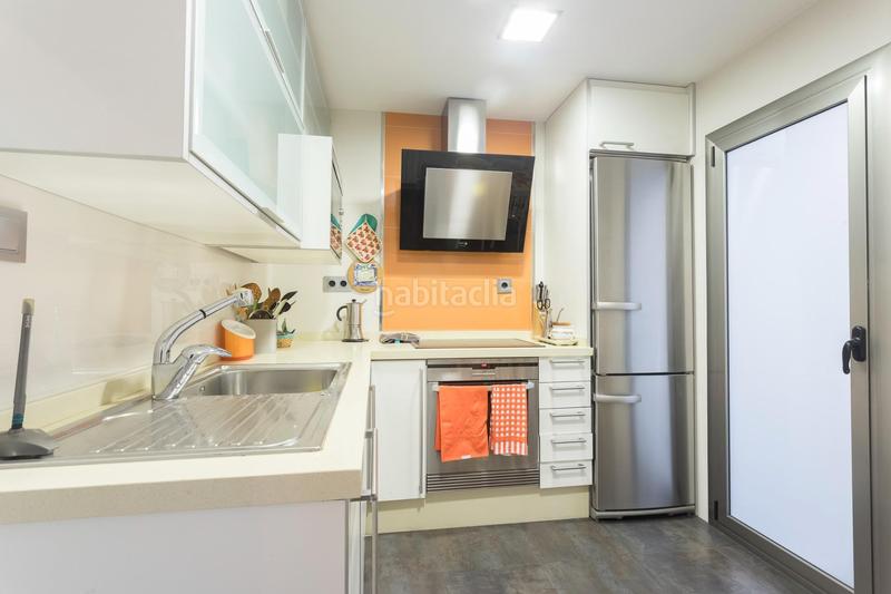 Foto 2c85b4cb-b074-4087-8100-2cc52ea674bc. Appartamento con riscaldamento in Ca n'Aurell Terrassa