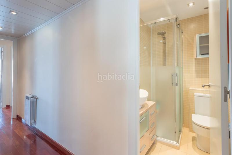 Foto 56077905-e8c0-4aaa-a46d-c784ca029684. Appartamento con riscaldamento in Ca n'Aurell Terrassa