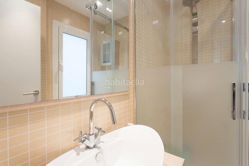 Foto 5da7c2b3-6123-46bd-8e62-bac969f8bfa5. Appartamento con riscaldamento in Ca n'Aurell Terrassa