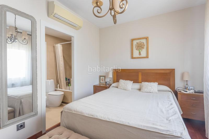 Foto d7e8e76d-0297-4a51-911c-0bb8c0066bb6. Appartamento con riscaldamento in Ca n'Aurell Terrassa