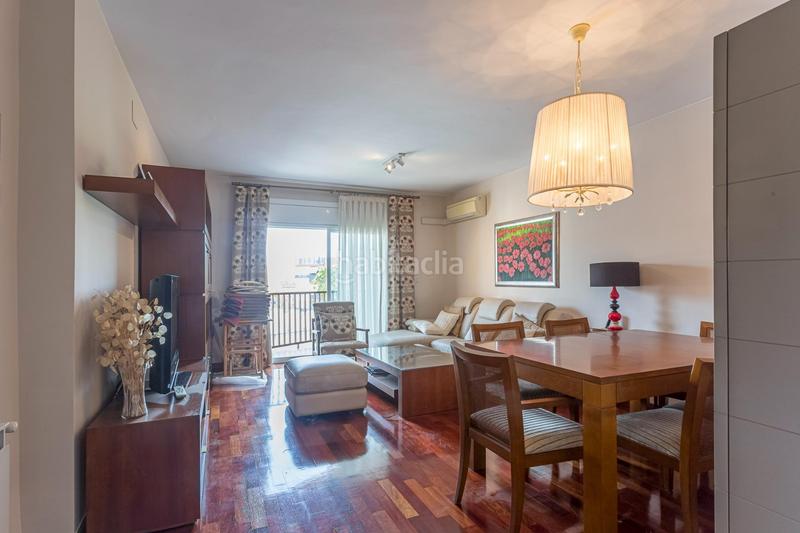 Foto eca2cd18-d302-4b59-9d89-dfb0e5dcaf9e. Appartamento con riscaldamento in Ca n'Aurell Terrassa