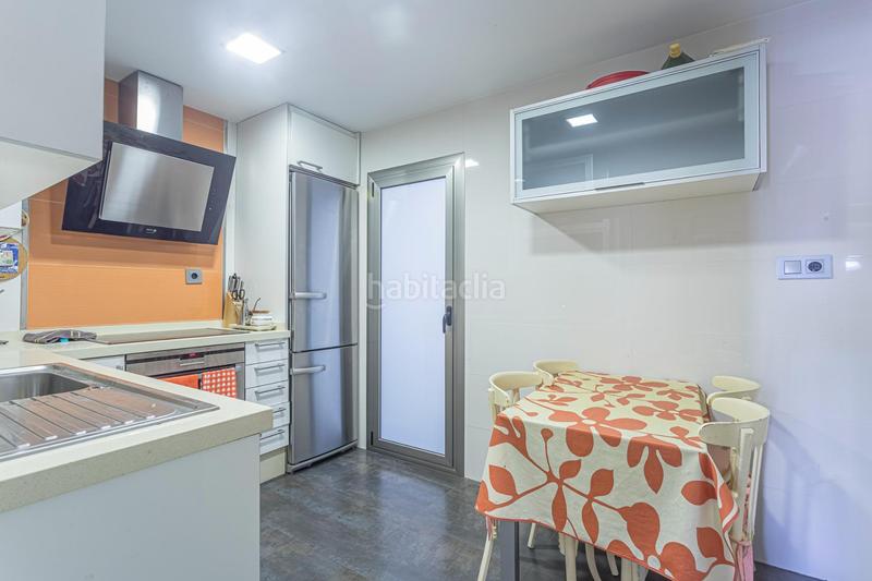 Foto fd78cdb8-f0b5-4166-9f77-9c4343ff2b53. Appartamento con riscaldamento in Ca n'Aurell Terrassa