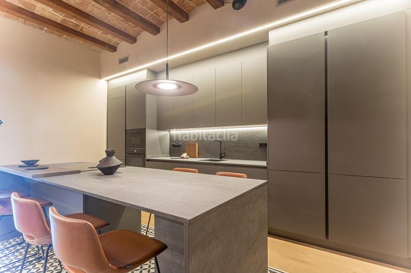 Foto ca84f298-2638-49c1-bab5-4a75f1c96060. Piso  a estrenar amueblado en eixample en Sant Antoni Barcelona