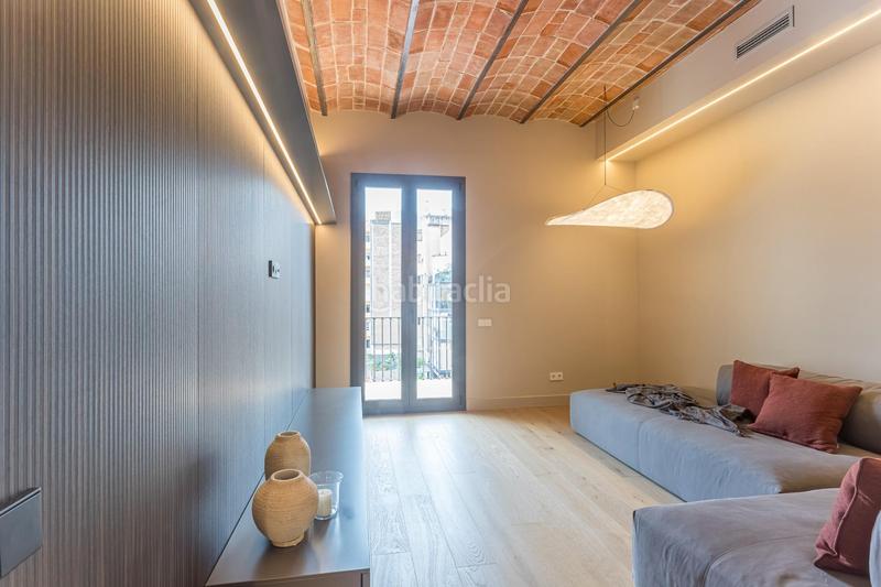 Foto e1c598fc-9940-4821-b1d1-8aa0a80fce74. Piso  a estrenar amueblado en eixample en Sant Antoni Barcelona