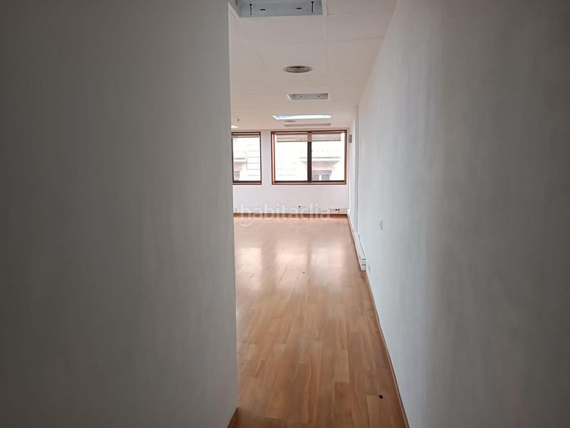 Foto b1f00504-2e82-40e7-b7b8-2e9b9fd8a99f. Location bureau dans Sant Gervasi - Galvany Barcelona
