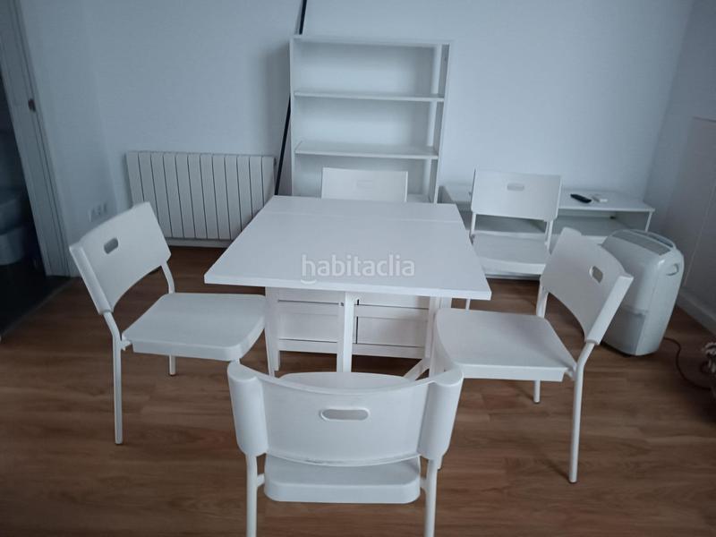 Foto 55858446-d38b-4ea4-8ea1-f6fd1734b571. Lloguer pis amb calefacció a El Camp de l´Arpa del Clot Barcelona