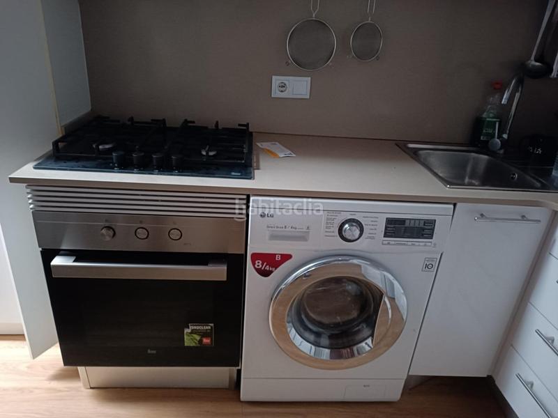 Foto d15c94aa-c1a0-448e-8cdc-7b81579d5f72. Lloguer pis amb calefacció a El Camp de l´Arpa del Clot Barcelona