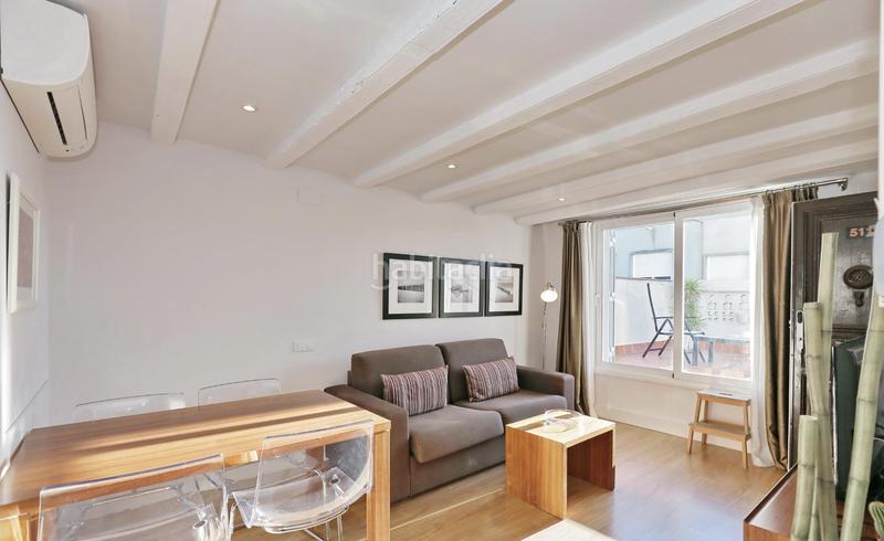 Foto 59c9d1b1-edcd-4177-b2ef-71aa62d0d593. Miete dachwohnung mit heizung in El Camp d´en Grassot i Gràcia Nova Barcelona