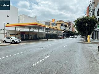 Aparcament cotxe a Calle carvajal 60