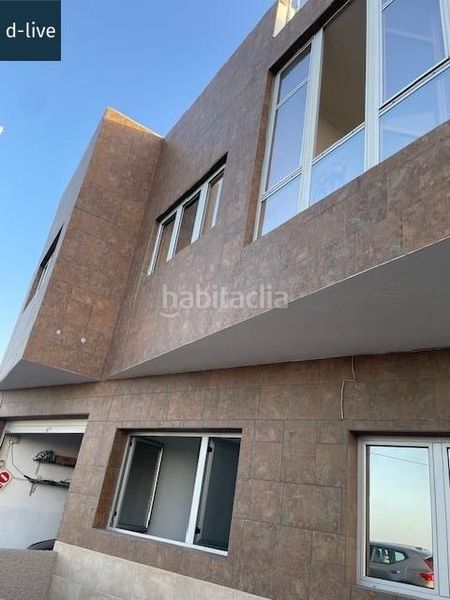 Foto 310cd90c-8d4e-4986-b8b3-bca3bf5d280f. Casa aparellada amb aparcament a Bañaderos - El Puertillo - San Andrés Arucas