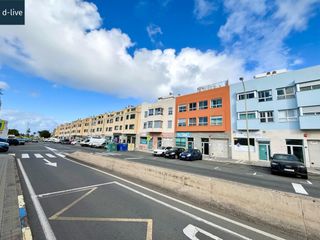 �tic en Siete Palmas. Piso  atico  terraza privada  carretera del cardon