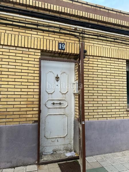 Foto d54eef4c-ac5b-46dd-91d2-7155d5780b38. Semi detached house in calle mallorca 19 in El Cristo Palencia