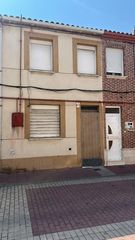 Doppelhaus in Calle huerta de gandia 8. Bonita casa adosada de dos plantas