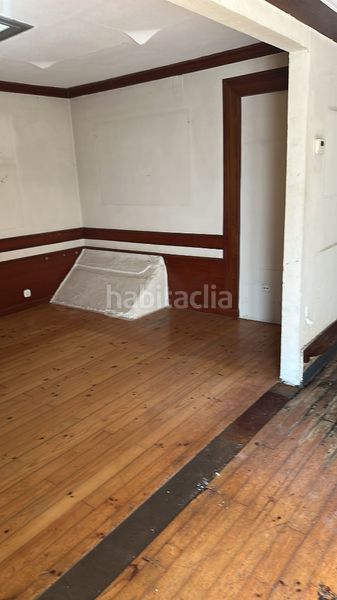 Foto b0d14de4-0543-411a-a62e-a4b5a24f25df. Casa adosada en avenida cervera 4 casa adosada de dos plantas en Aguilar de Campoo