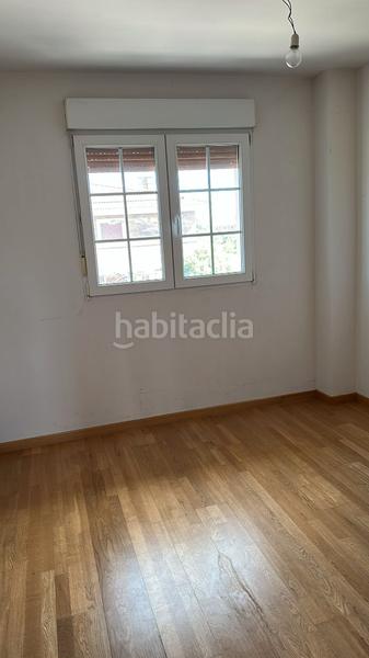 Foto 1a42998e-de73-44fd-9fb3-6b54bb5dc1ad. Chalet en urbanización ciudad del golf 33 chalet adosado en urb ciudad del golf en Grijota