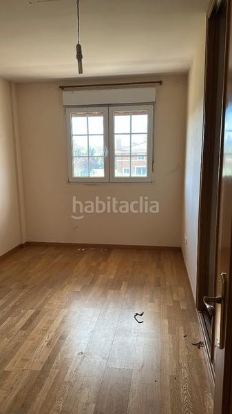 Foto 4682a23f-9621-4b97-87e1-2f00f65d0d49. Chalet en urbanización ciudad del golf 33 chalet adosado en urb ciudad del golf en Grijota