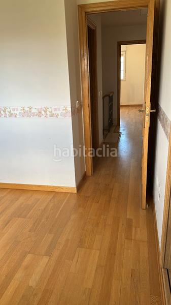 Foto 8bd7e314-201e-43d3-98a1-cb906106607b. Chalet en urbanización ciudad del golf 33 chalet adosado en urb ciudad del golf en Grijota